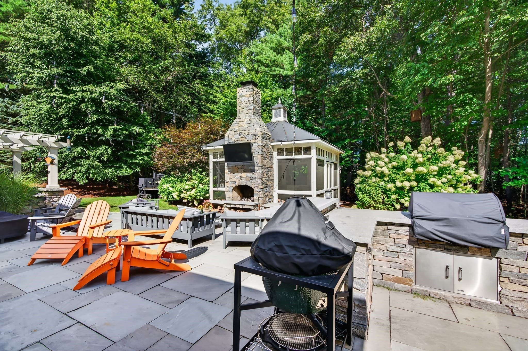 Single Family Residence at 114 Fox Run Rd, Bolton MA 01740, Bolton, photo 9 of 42