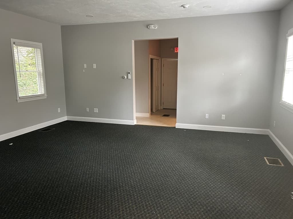 630 Salem St, Lynnfield MA 01940 photo 6