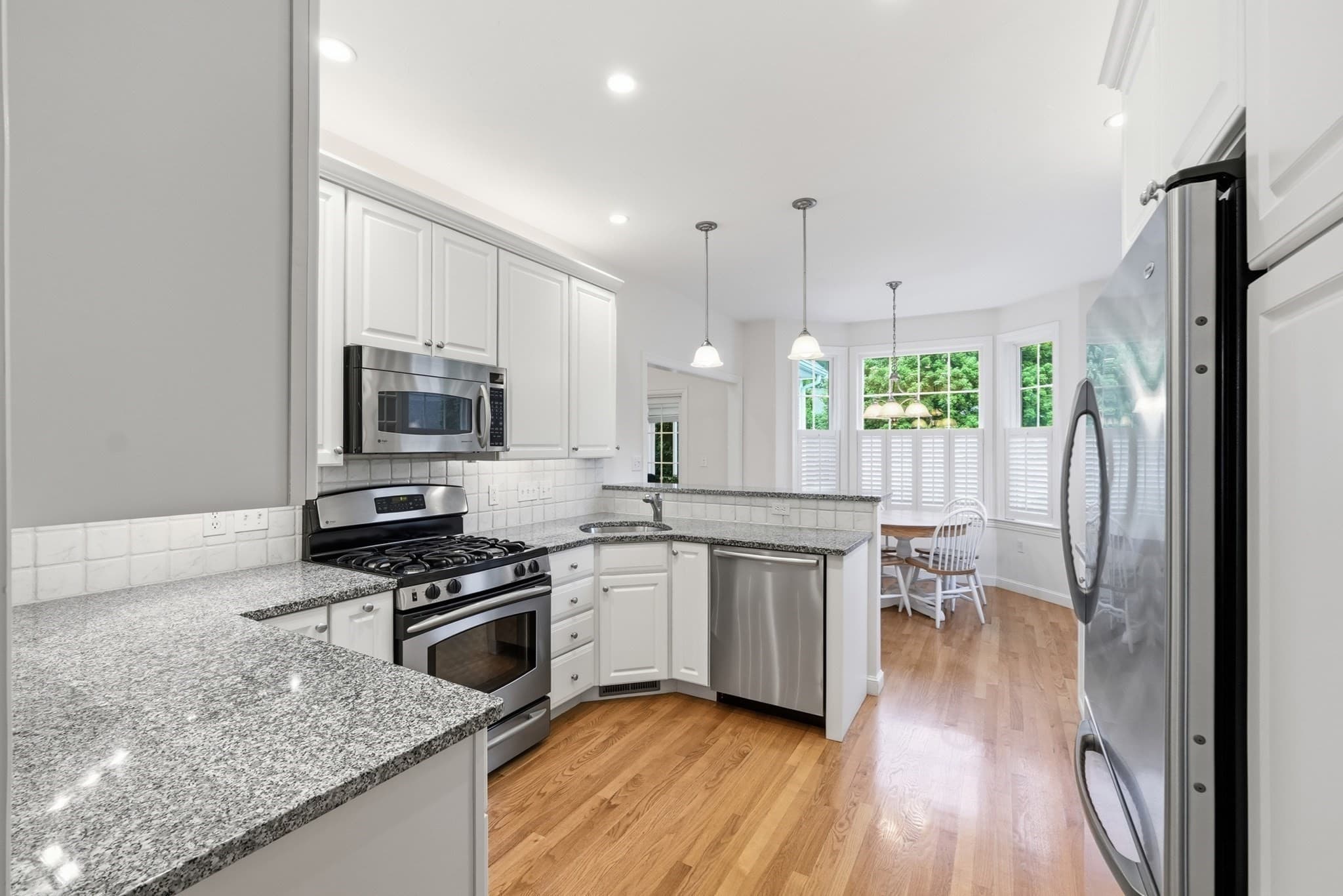 Condominium at 68 Braeburn Ln # 68, Ashland MA 01721, Ashland, photo 7 of 37