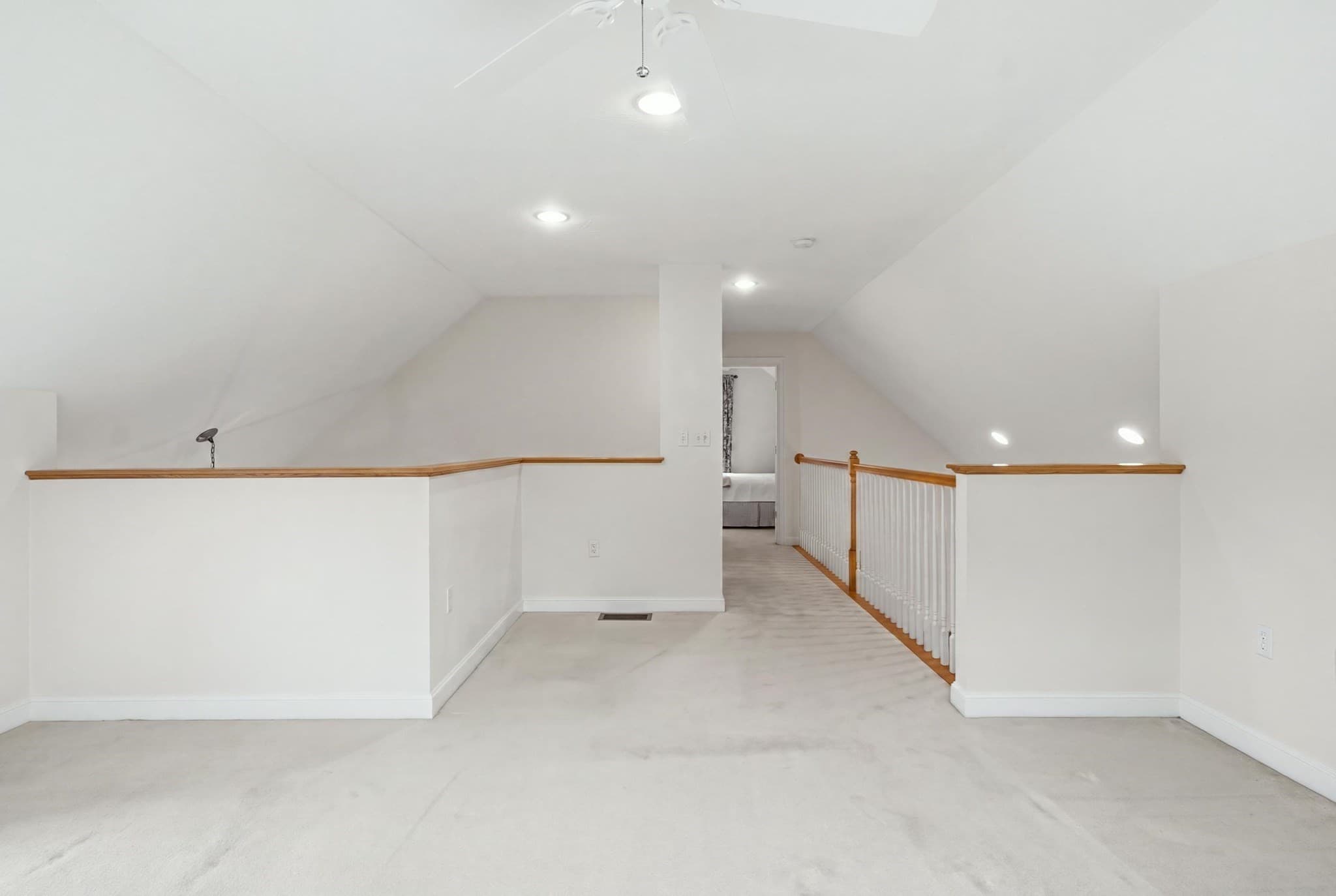 Condominium at 68 Braeburn Ln # 68, Ashland MA 01721, Ashland, photo 30 of 37