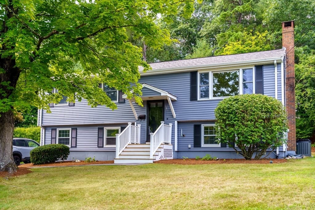 18 Ruthellen Road, Hudson MA 01749