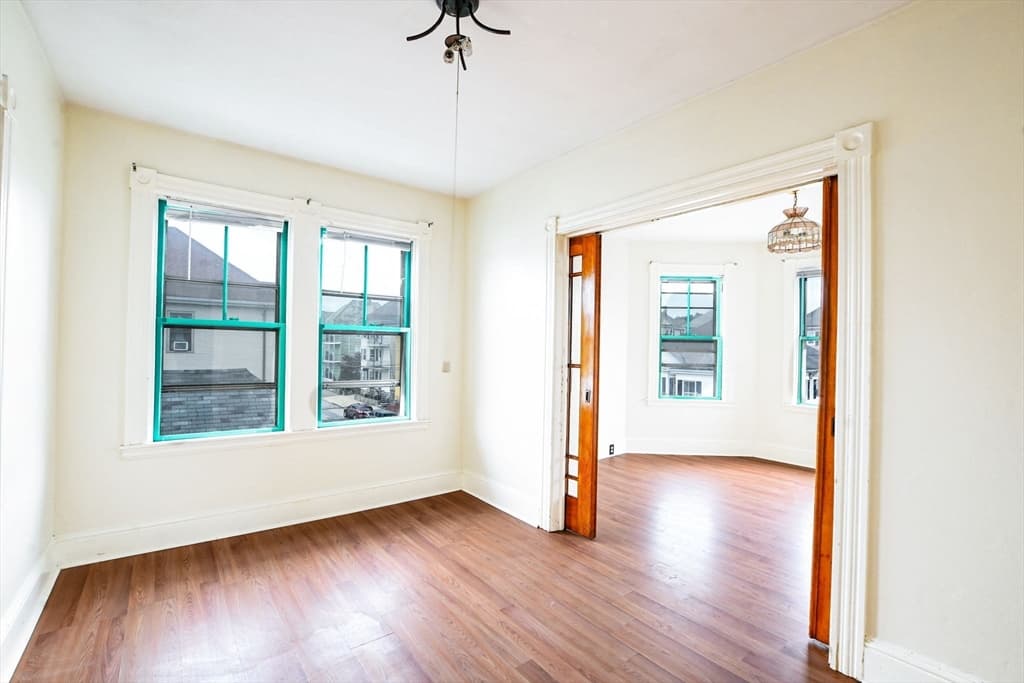 82 Eugenia St, New Bedford MA 02745 photo 24