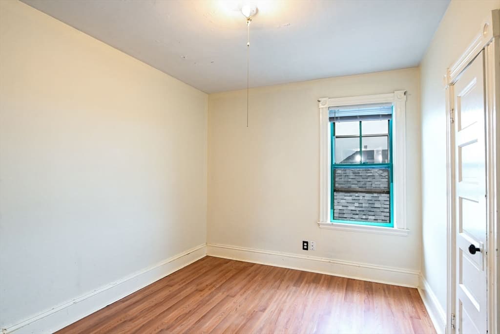 82 Eugenia St, New Bedford MA 02745 photo 21