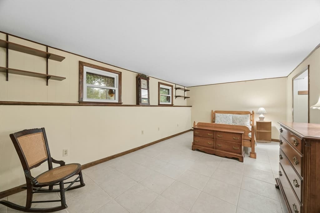 210 Chamberlain St, Holliston MA 01746 photo 22