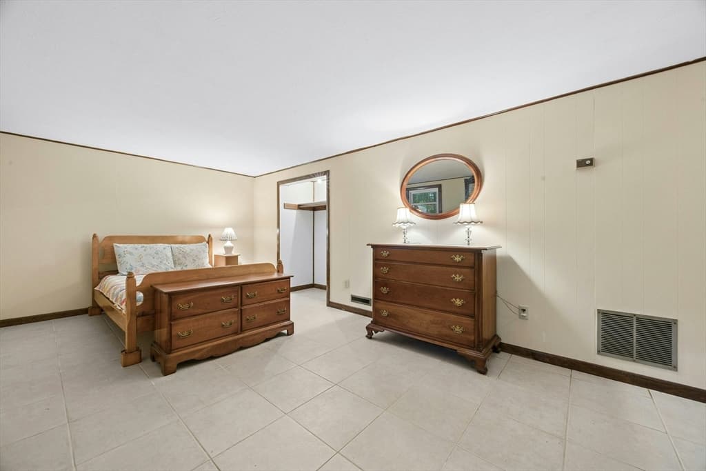 210 Chamberlain St, Holliston MA 01746 photo 21