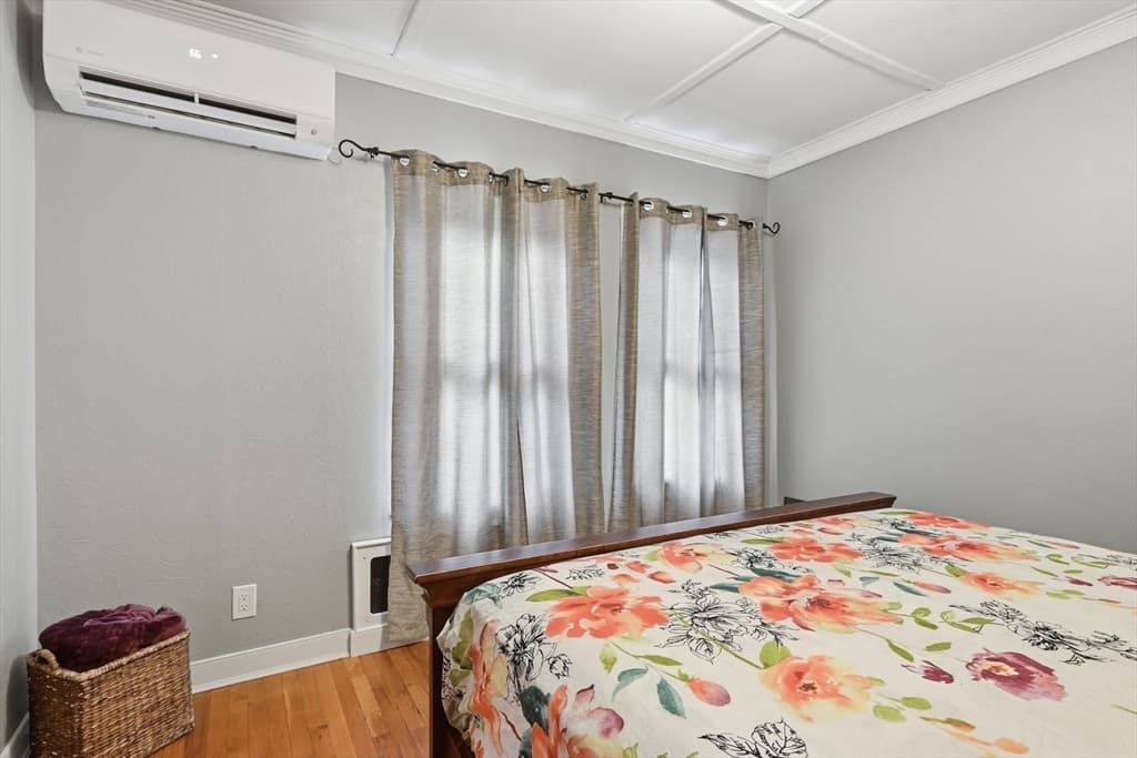 142 Cooper, Agawam MA 01001 photo 29