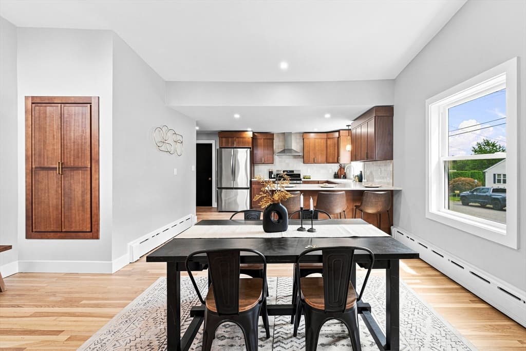 21 Hilltop Rd, Dartmouth MA 02747 photo 12