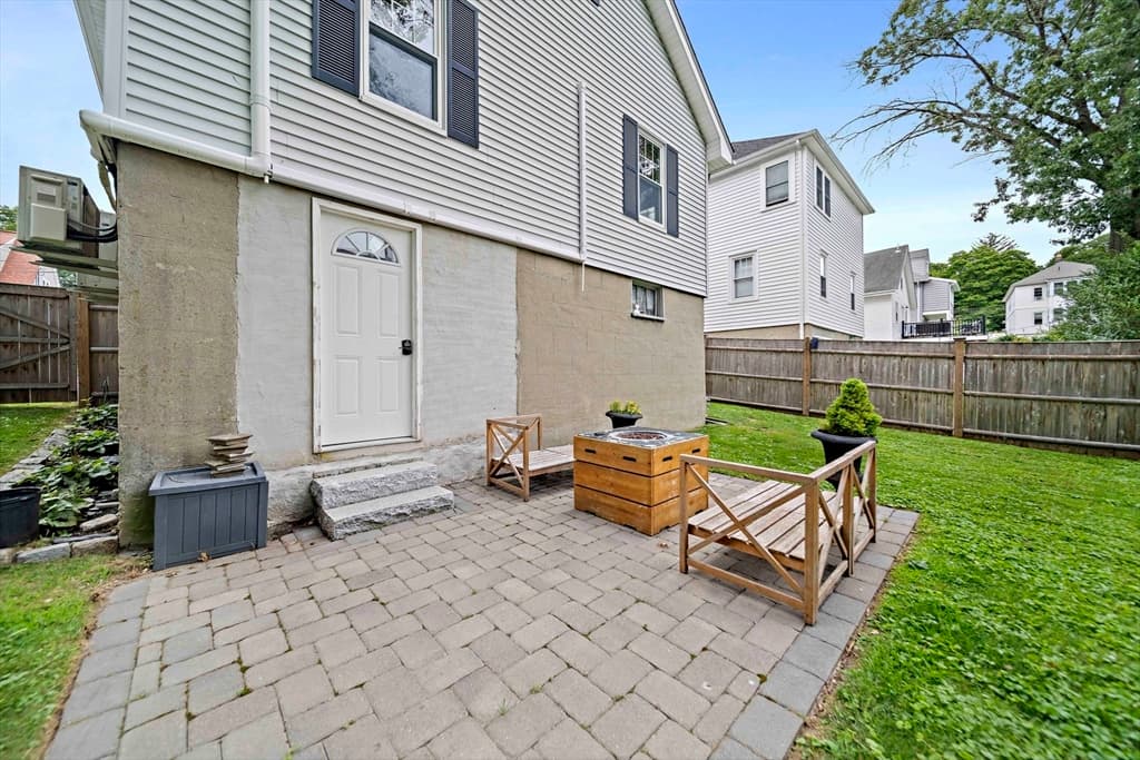 Single Family Residence at 18 Thurlow St, Boston MA 02132, Boston, photo 26 of 28
