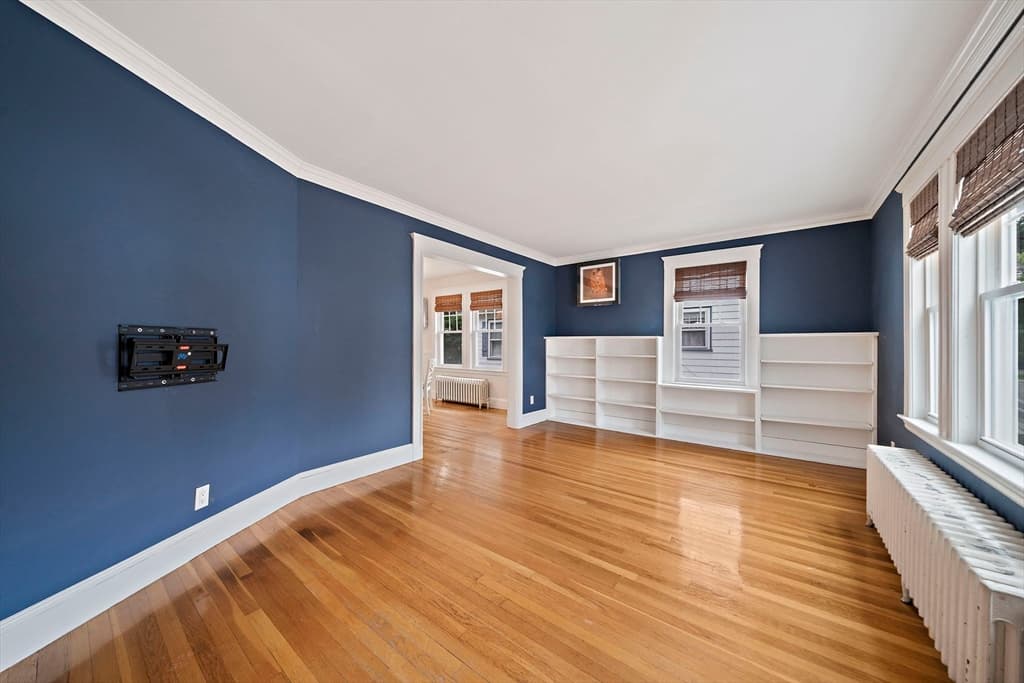 Single Family Residence at 18 Thurlow St, Boston MA 02132, Boston, photo 3 of 28