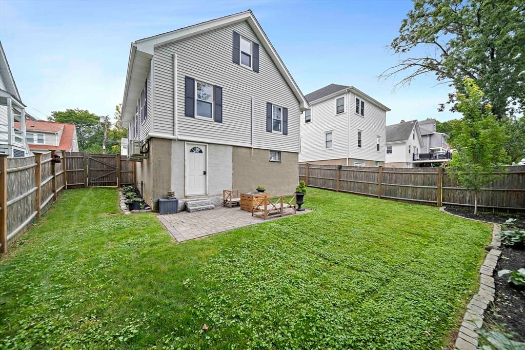 Single Family Residence at 18 Thurlow St, Boston MA 02132, Boston, photo 25 of 28