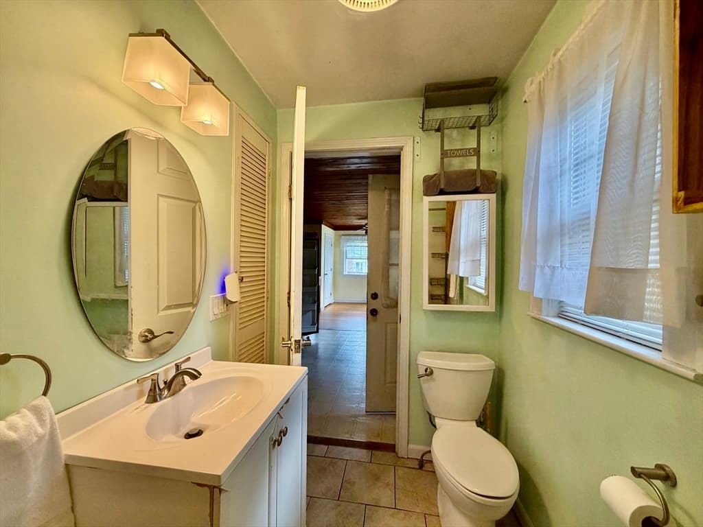 2 Colonial Road, Lynnfield MA 01940 photo 36