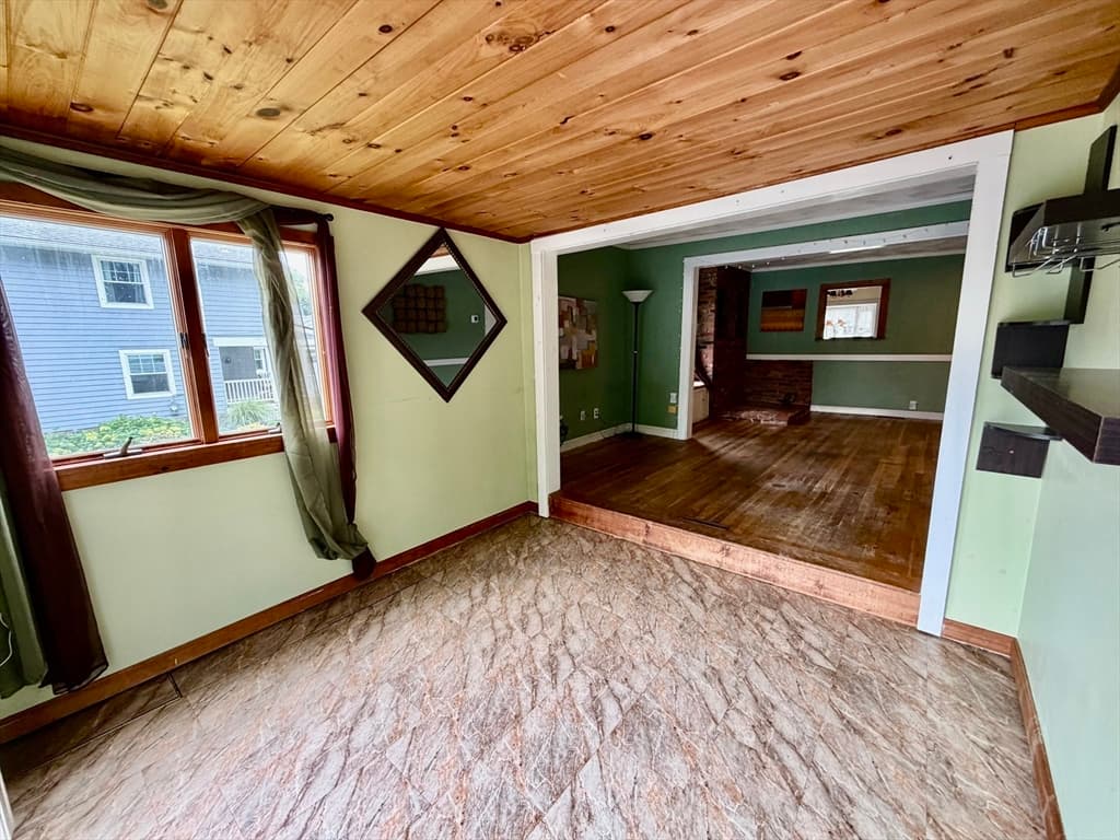 2 Colonial Road, Lynnfield MA 01940 photo 32