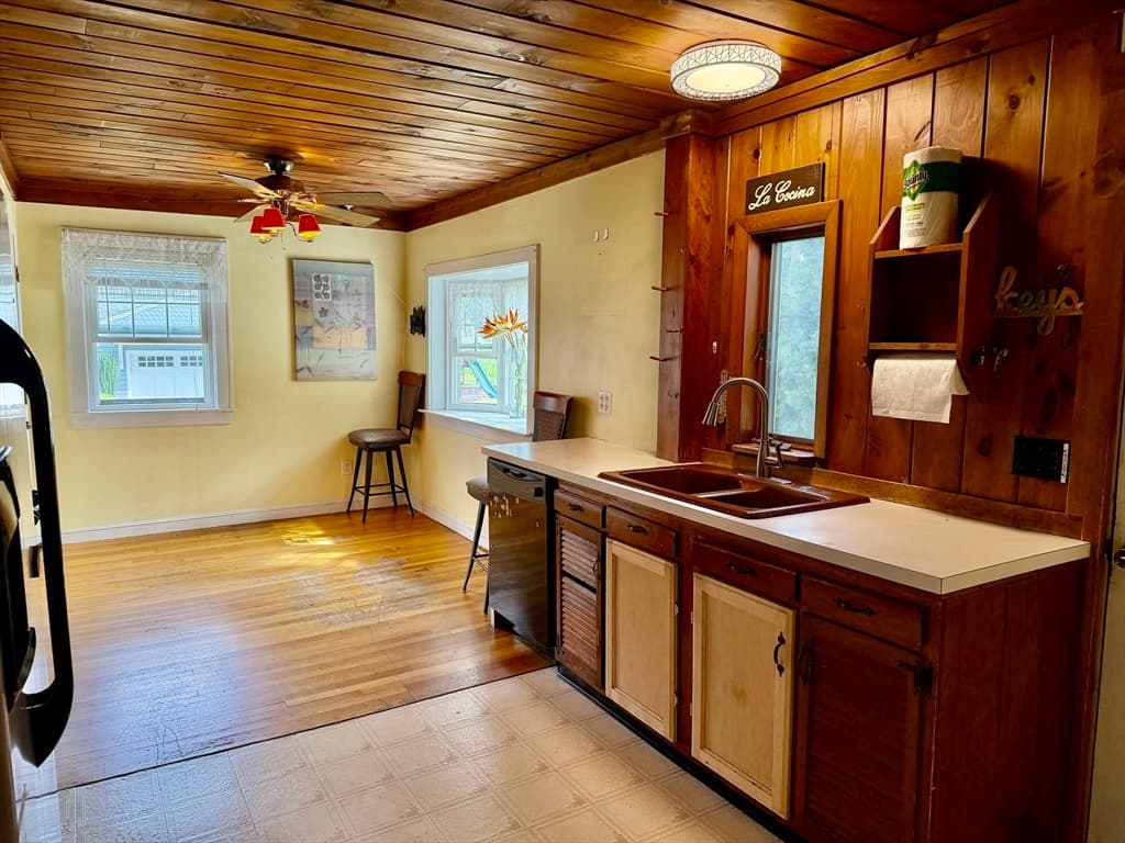 2 Colonial Road, Lynnfield MA 01940 photo 19