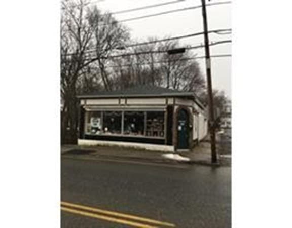 789 Main Street, Clinton MA 01510