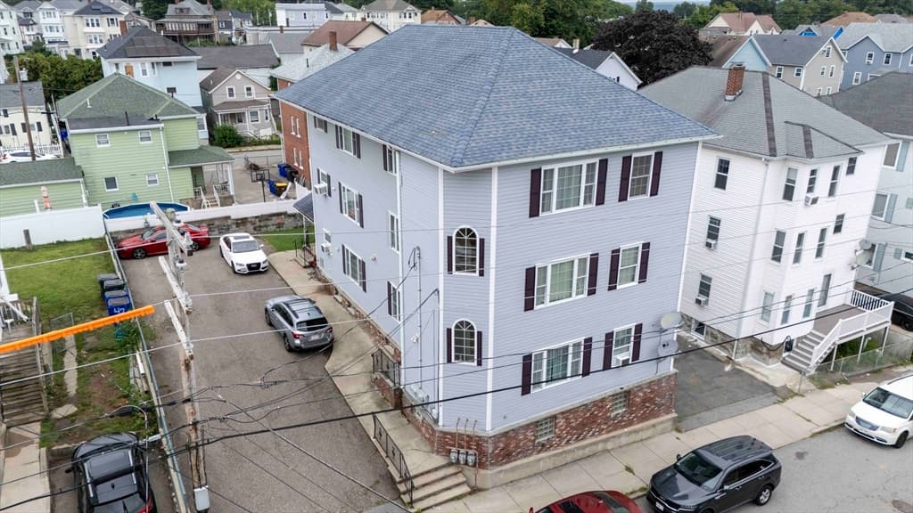 54 Arizona St, Fall River MA 02721 photo 3