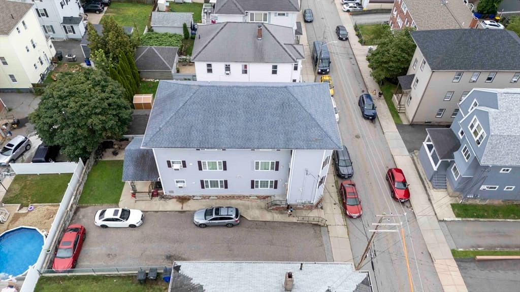 54 Arizona St, Fall River MA 02721 photo 4