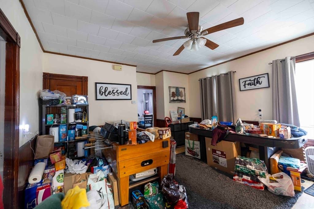 1025 Globe St, Fall River MA 02724 photo 17