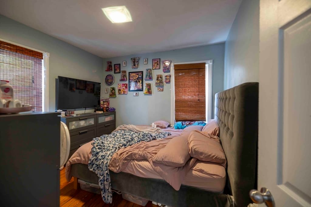 593 Plymouth Ave, Fall River MA 02721 photo 21