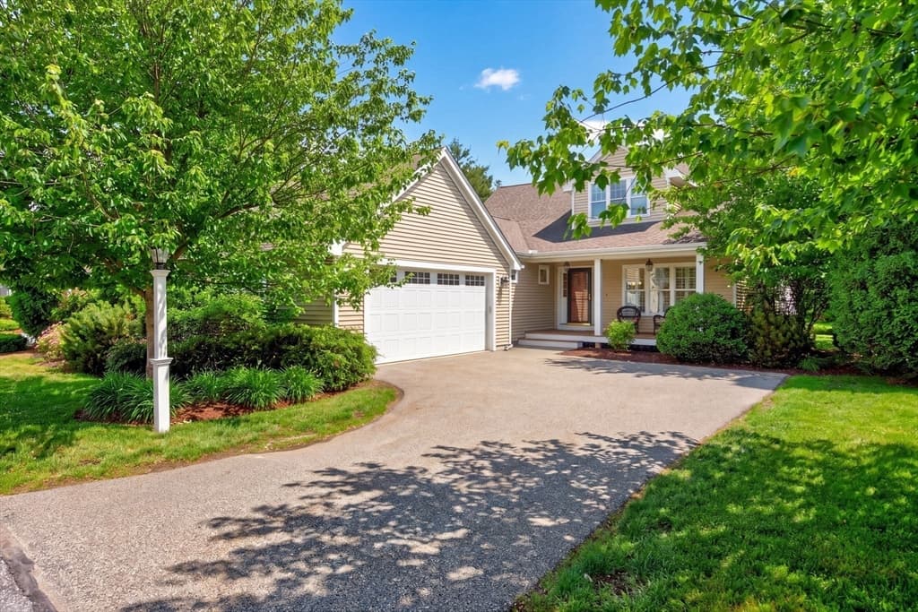 26 Boatwrights Loop, Plymouth MA 02360
