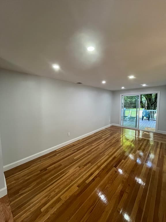 5 Carbrey Avenue, Sharon MA 02067 photo 3