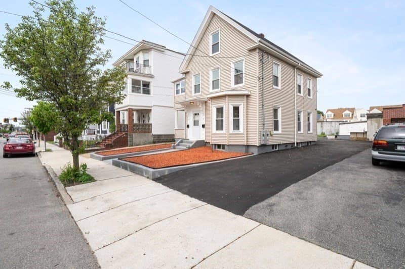 Apartment at 16 Oakes St # 2, Everett MA 02420, photo 26 of 27