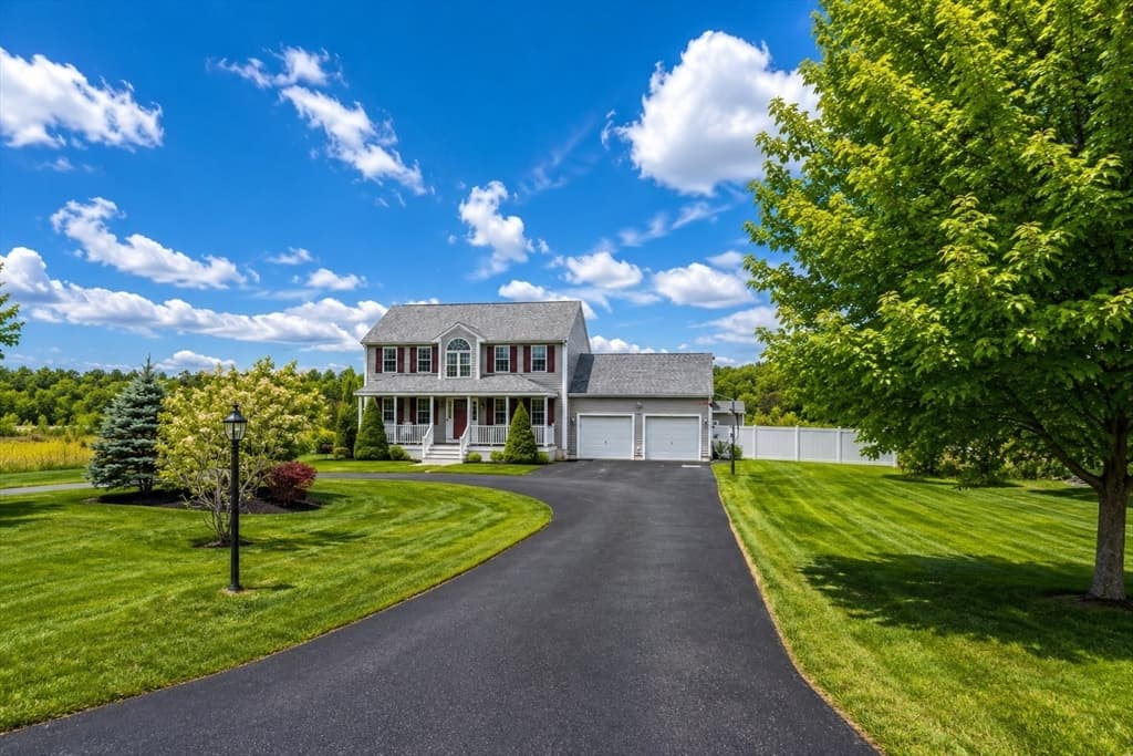 1060 Tremont Street, Dighton MA 02764