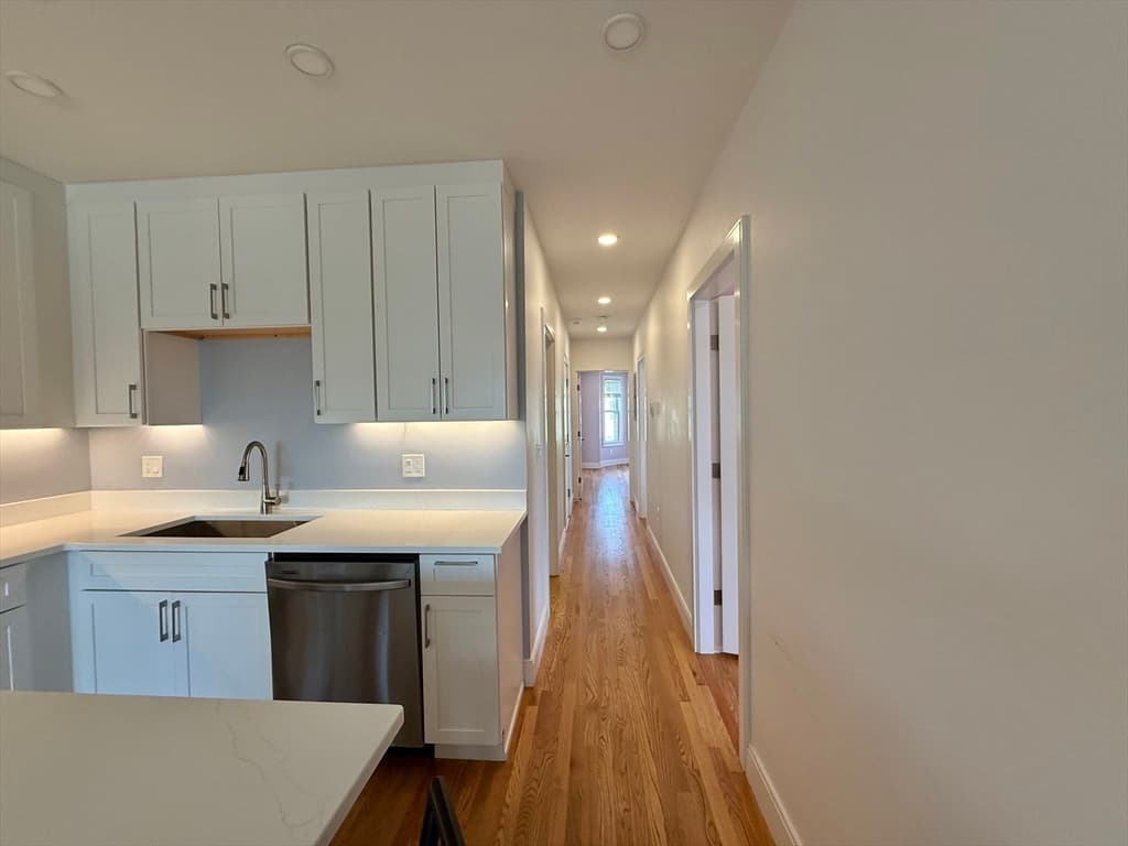 863 Saratoga St. # 3, Boston MA 02128 photo 8