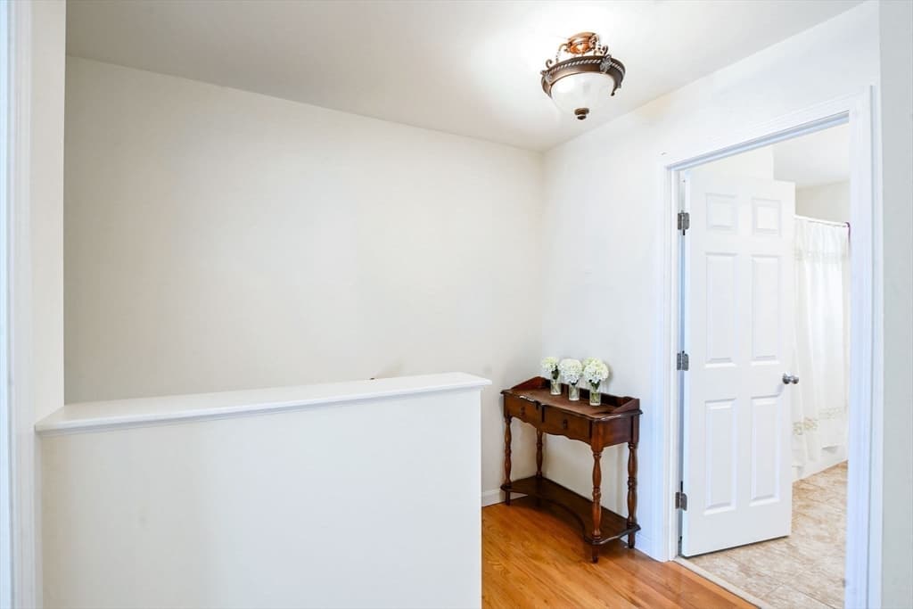 92 Tarkiln Pl, New Bedford MA 02745 photo 14