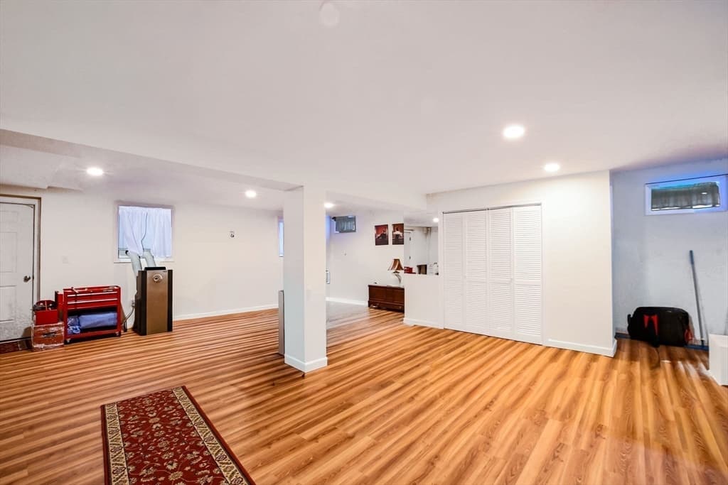 92 Tarkiln Pl, New Bedford MA 02745 photo 19