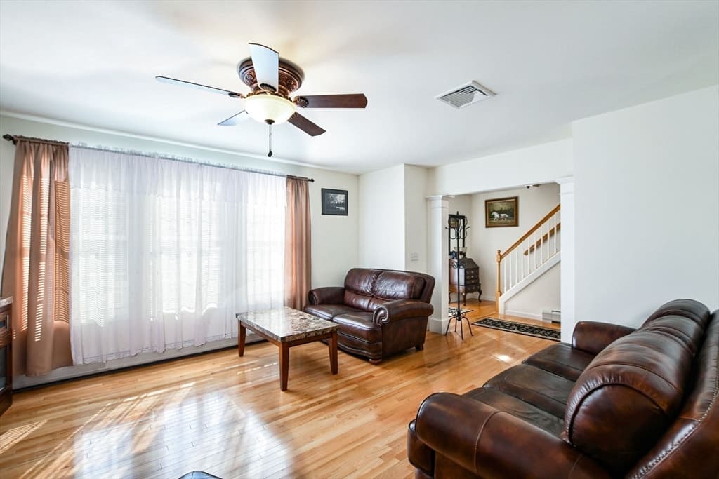 92 Tarkiln Pl, New Bedford MA 02745 photo 8