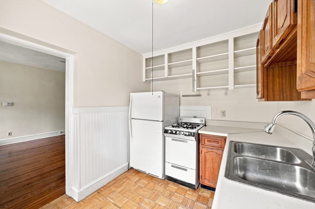 82-84 Noel St, Springfield MA 01108 photo 31