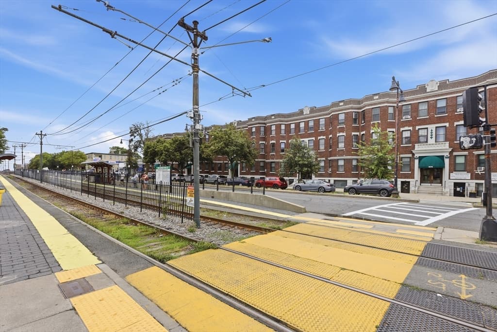 1572 Commonwealth Ave # 6, Boston MA 02135 photo 33