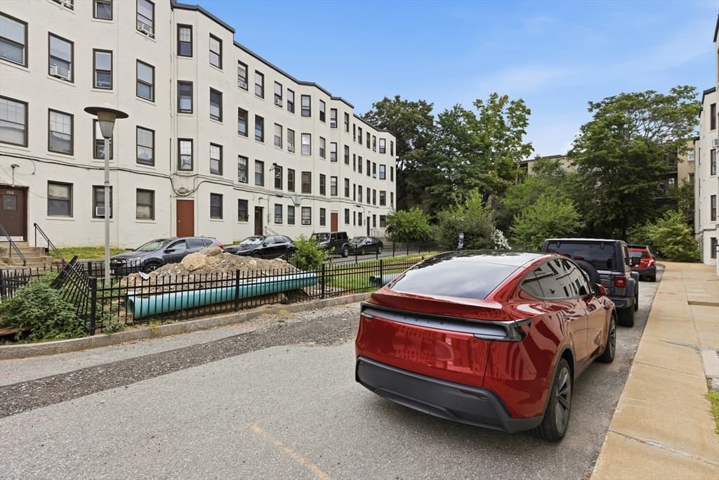 1572 Commonwealth Ave # 6, Boston MA 02135 photo 29