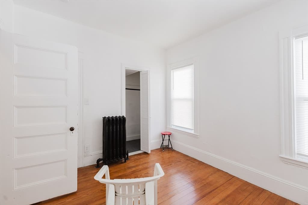 3 Family - 3 Units Up/Down at 15 Mclellan St, Boston MA 02121, Boston, photo 11 of 42