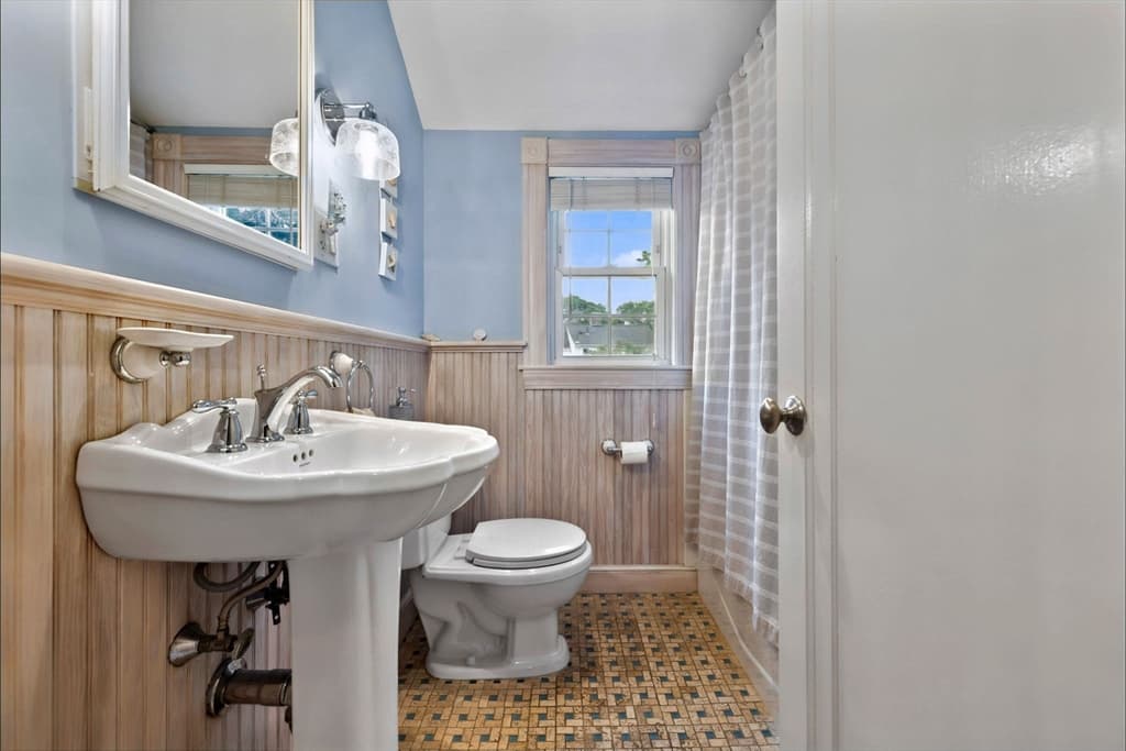 Single Family Residence at 18 Beaver St, Waltham MA 02453, Waltham, photo 20 of 23