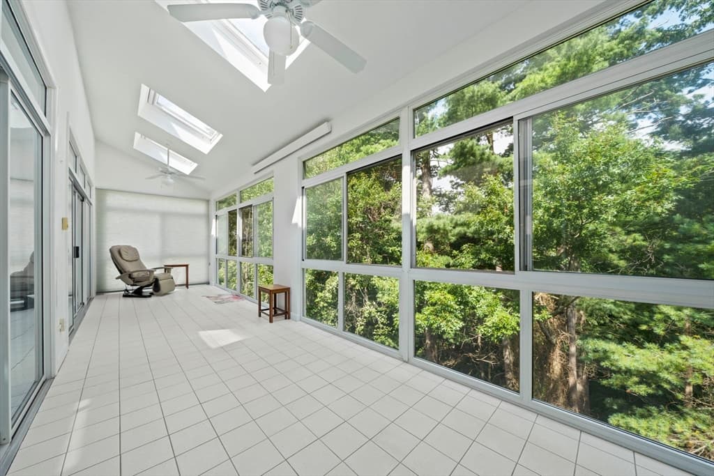 Condominium at 72 Kim Ter # C, Stoughton MA 02072, Stoughton, photo 26 of 40