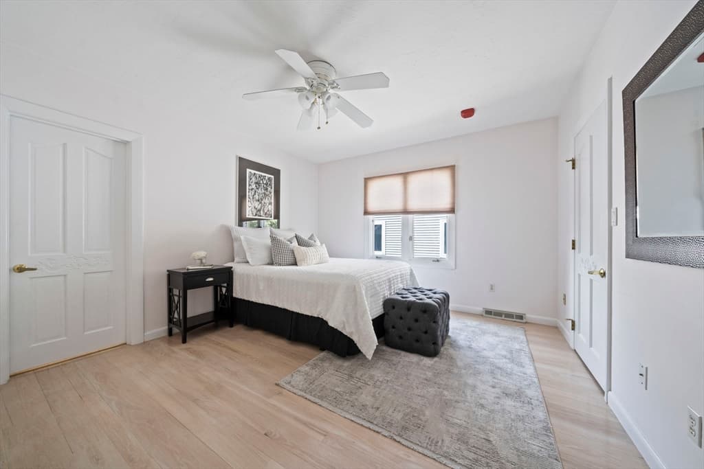 Condominium at 72 Kim Ter # C, Stoughton MA 02072, Stoughton, photo 28 of 40