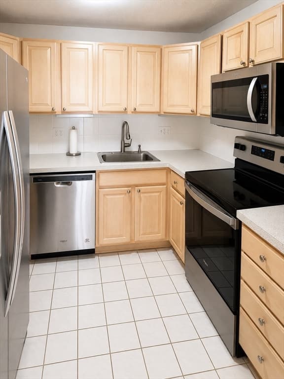 Condominium at 237 North Main Street # 10, Andover MA 01810, Andover, photo 13 of 26