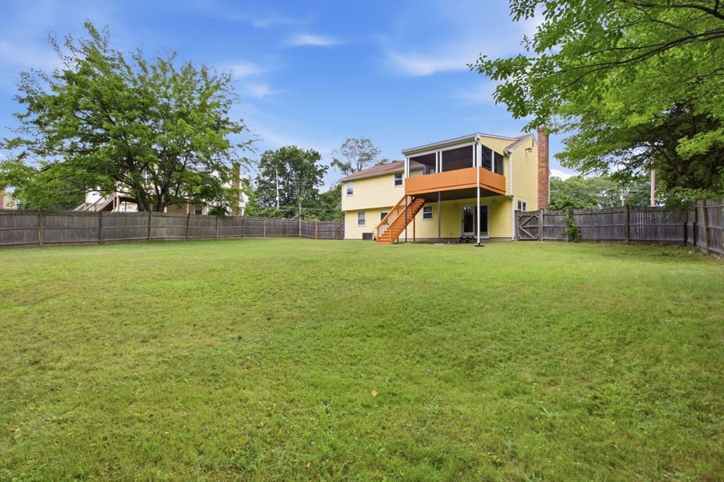 Single Family Residence at 55 Peach Orchard Rd, Burlington MA 01803, Burlington, photo 37 of 41