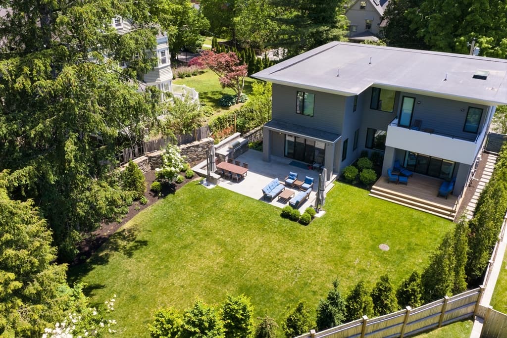 Single Family Residence at 221 Gardner Rd, Brookline MA 02445, Brookline, photo 2 of 20