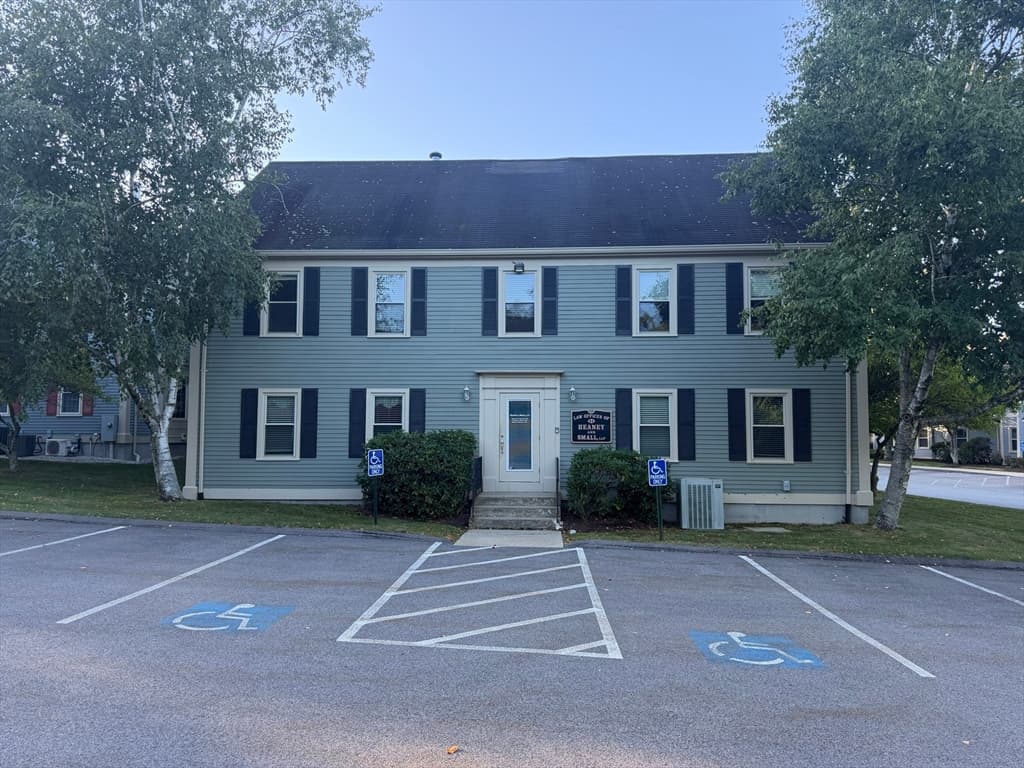 24 Asylum St, Milford MA 01757