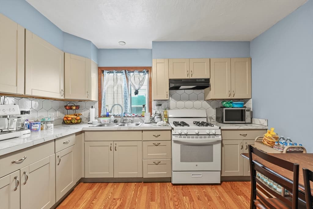 Multi Family at 38-40 Grove St, Pittsfield MA 01201, Pittsfield, photo 5 of 26