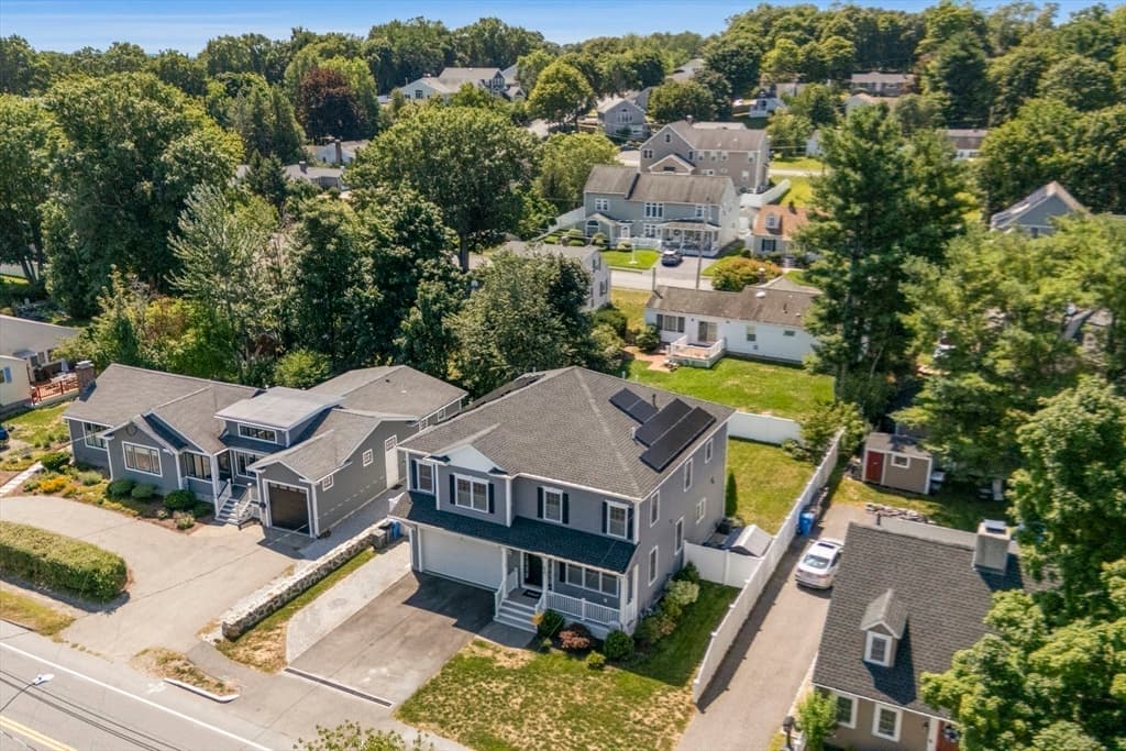Single Family Residence at 698 Trapelo Road, Waltham MA 02452, Waltham, photo 31 of 32