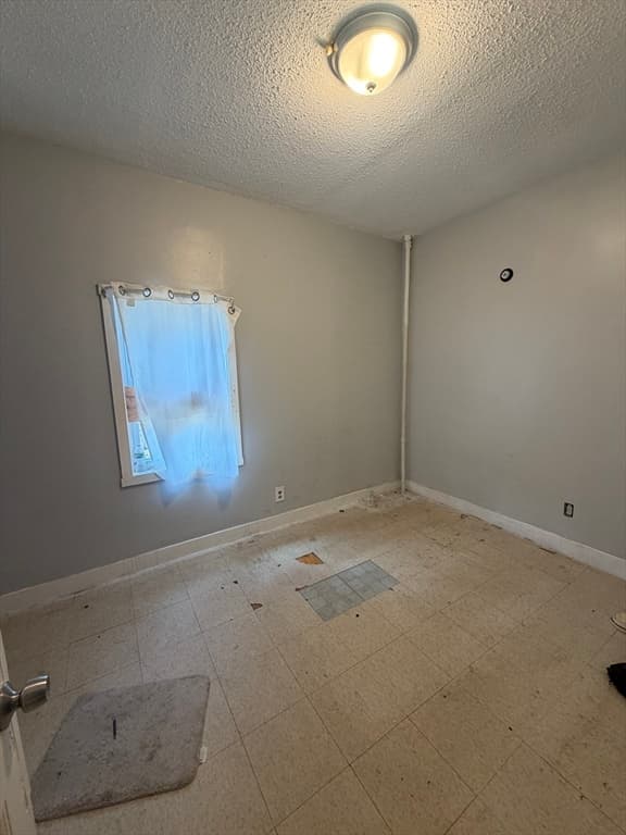 Multi Family at 11 Brownville Ave, Lynn MA 01902, Lynn, photo 7 of 7