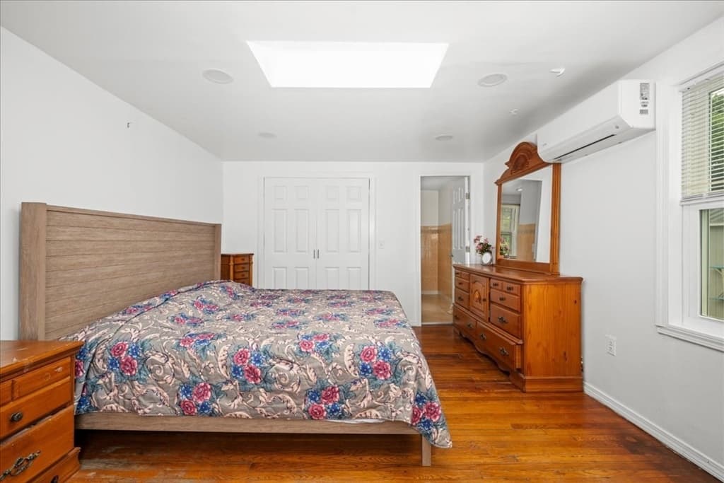 Single Family Residence at 6 Oakwood Ave, Auburn MA 01501, Auburn, photo 19 of 42