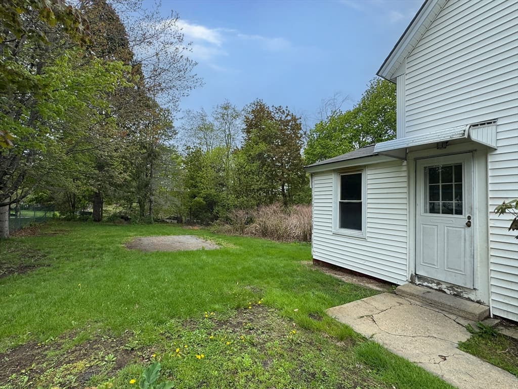 Single Family Residence at 58 Emerald St, Winchendon MA 01475, Winchendon, photo 31 of 32