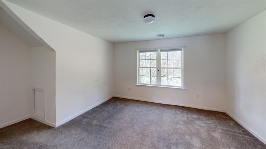 Single Family Residence at 347 Main Street, Townsend MA 01469, Townsend, photo 12 of 34