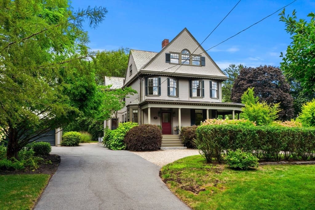 Single Family Residence at 18 Felt St, Salem MA 01970, Salem, photo 2 of 42