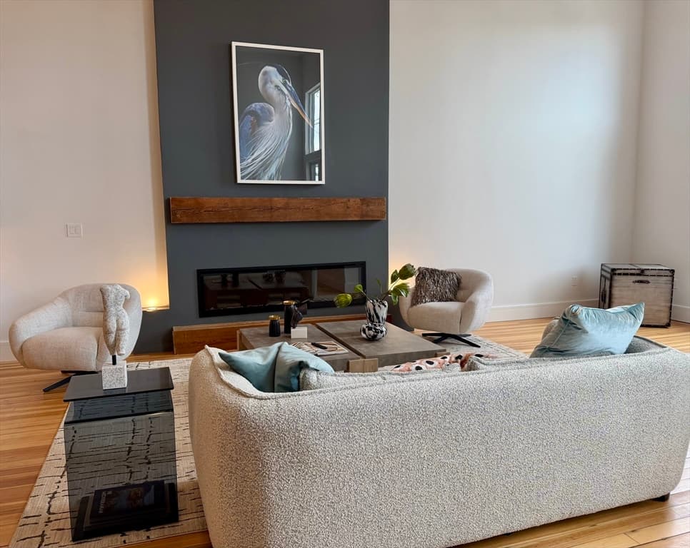 Condominium at 1001 Shirley St # 2, Winthrop MA 02152, Winthrop, photo 9 of 22