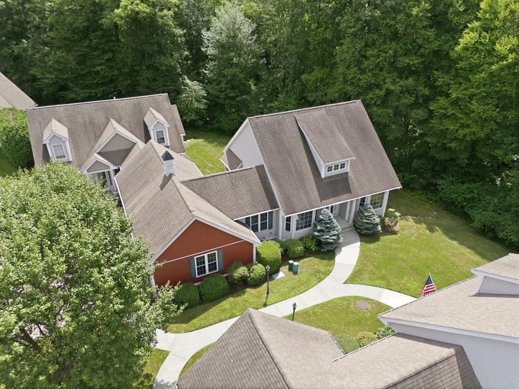 Condominium at 15 Braeburn Ln # 15, Ashland MA 01721, Ashland, photo 36 of 42